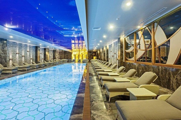 Antalya Konyaaltı Denize Sıfır Bungalov Kiralık 3+1 Full Eşyalı Daire MM-25